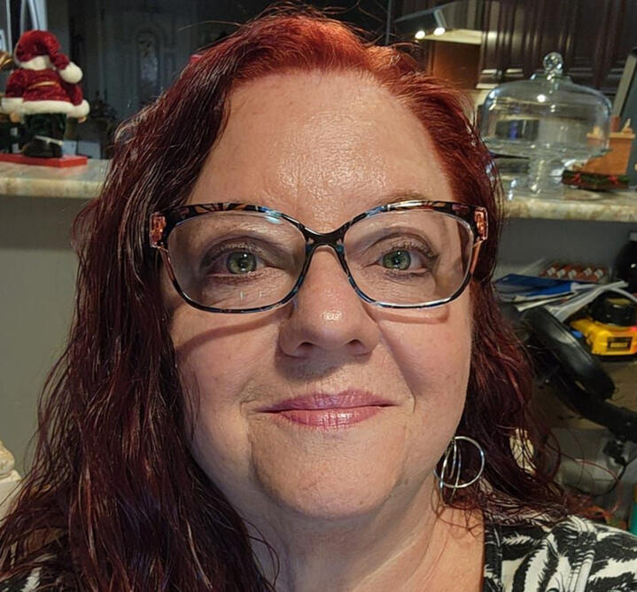 Debbie Murray